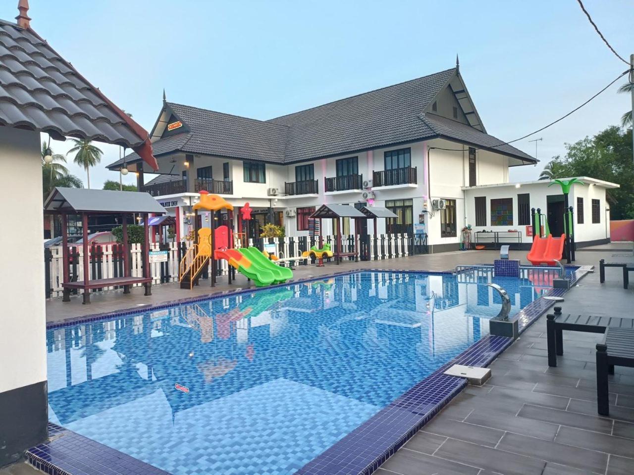 Villa Wanie Inn Setiu Exterior foto